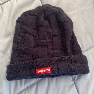 Supreme Beanie. Navy blue